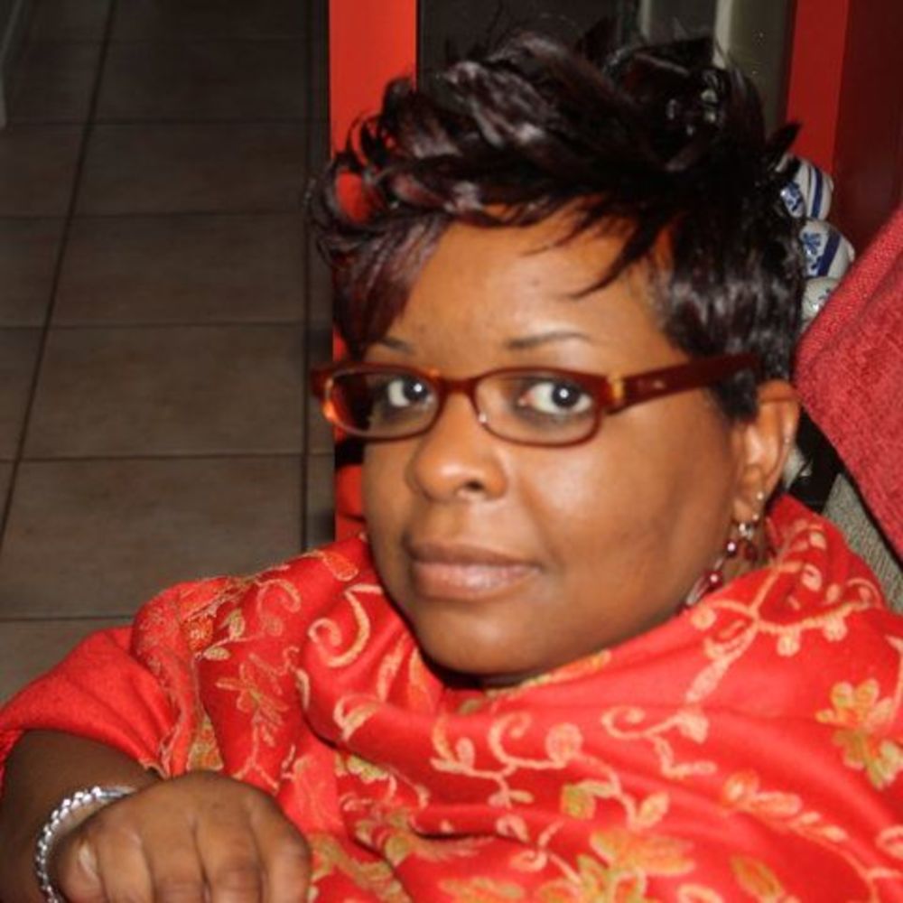 Meet your Posher, Sheila